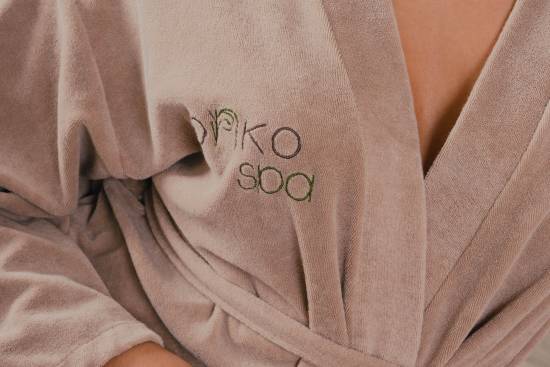 peignoir personnalisé pour spa et hôtel